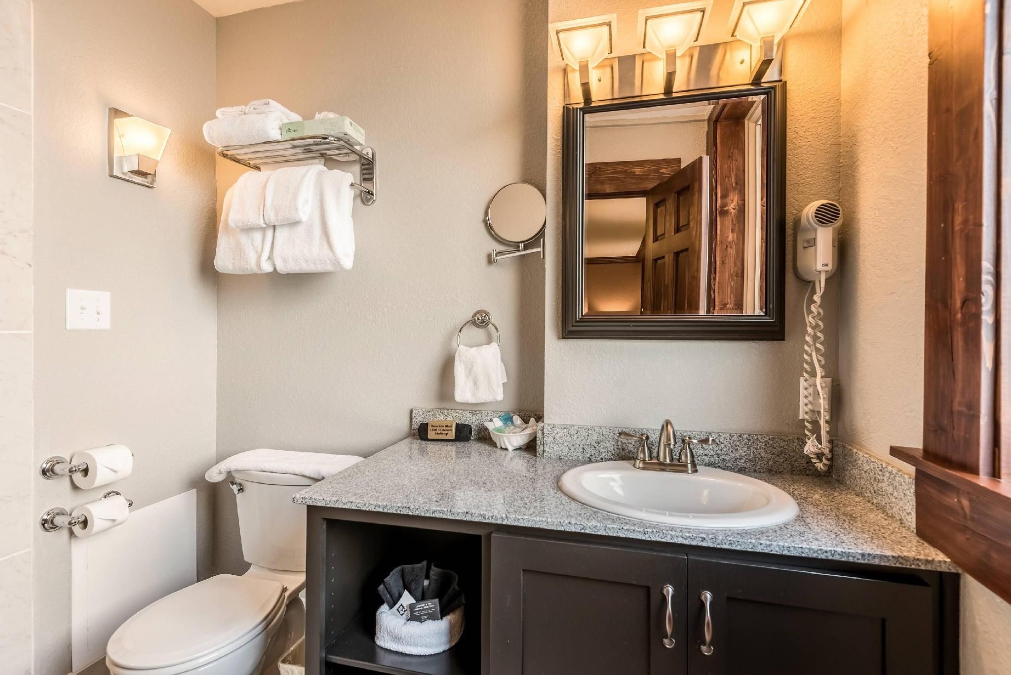Owner Suite with King Bed
