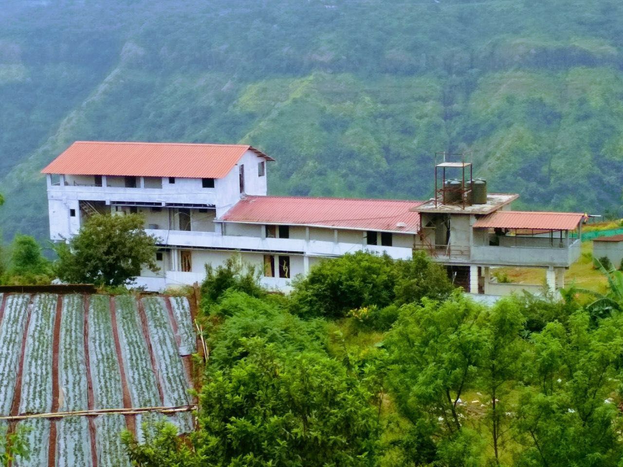 undefined Valley Wood Resort And Spa 2