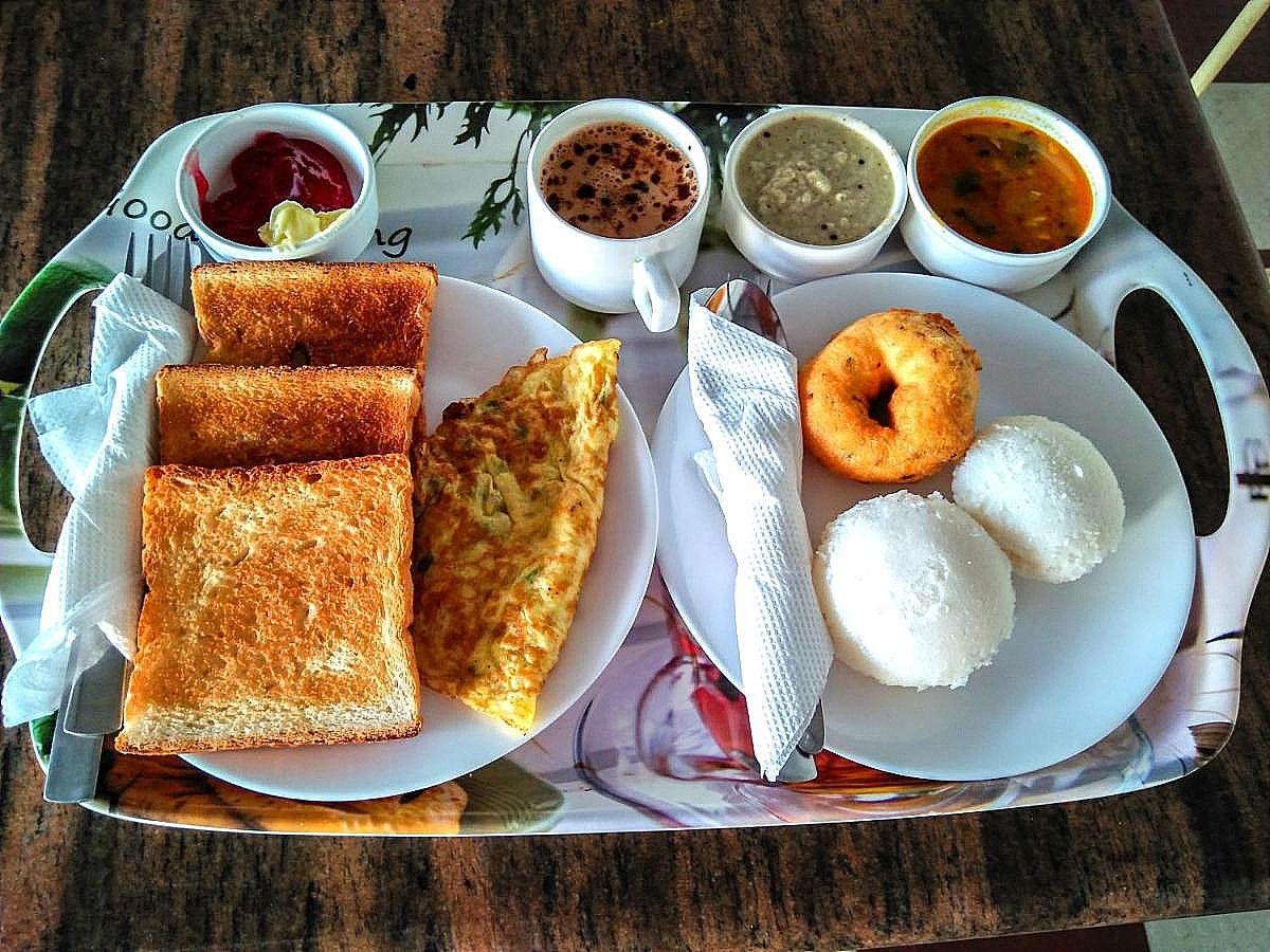 undefined Fabhotel Emerald Inn 5