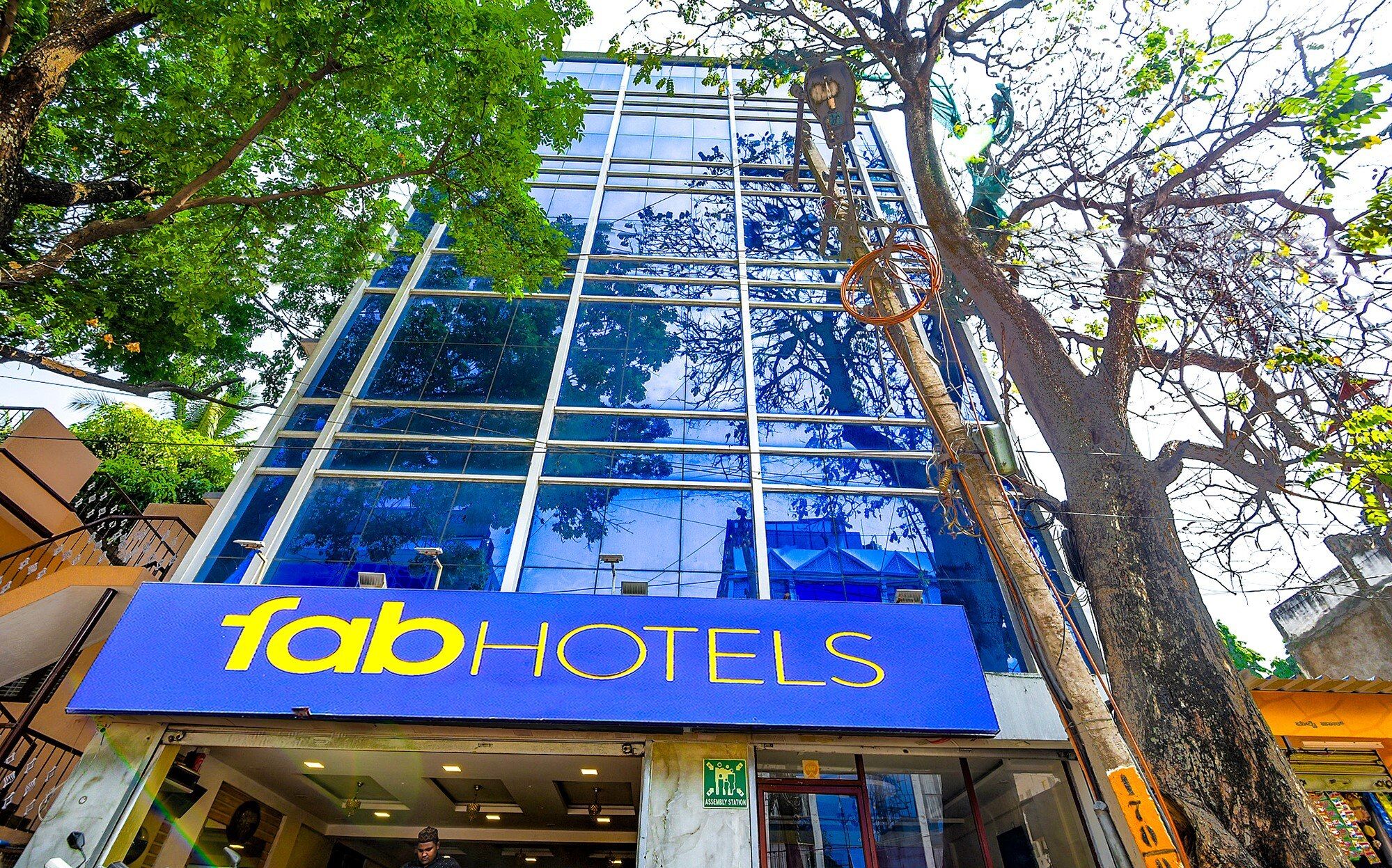 undefined Fabhotel Emerald Inn 4