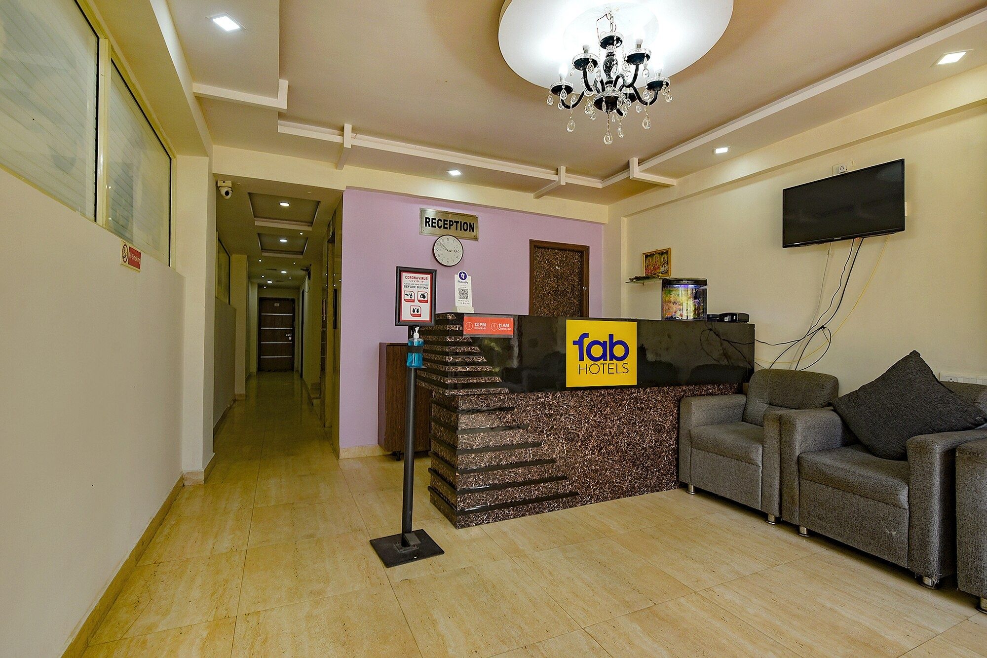 undefined Fabhotel Emerald Inn