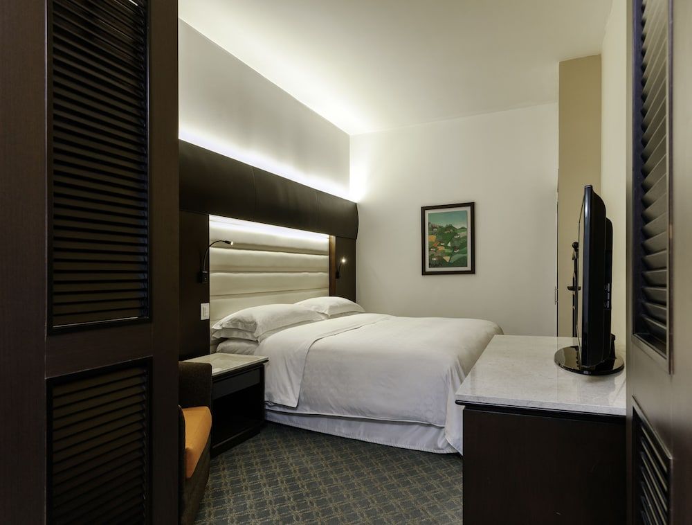 Classic Room, 1 Queen Bed
