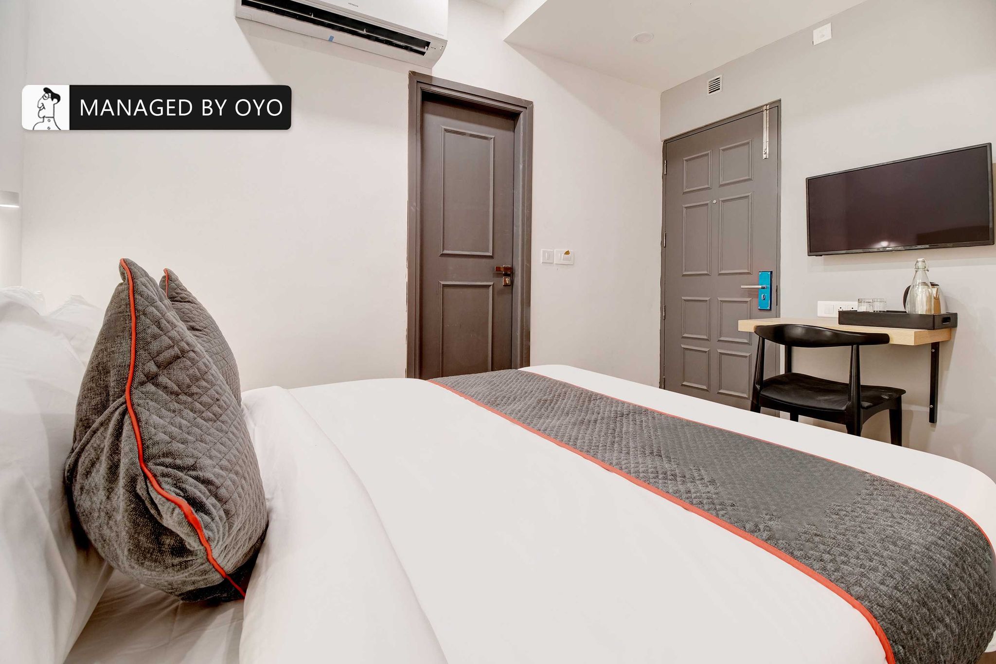 Townhouse Akota Vadodara Classic 22