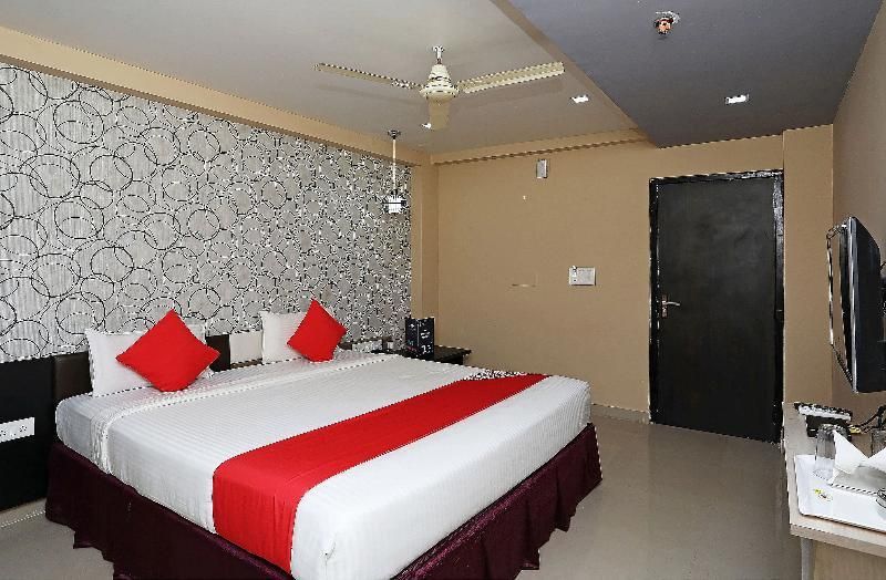 undefined FabHotel Sai Jagannath Residency - Nr. Bhubaneswar Airport 9