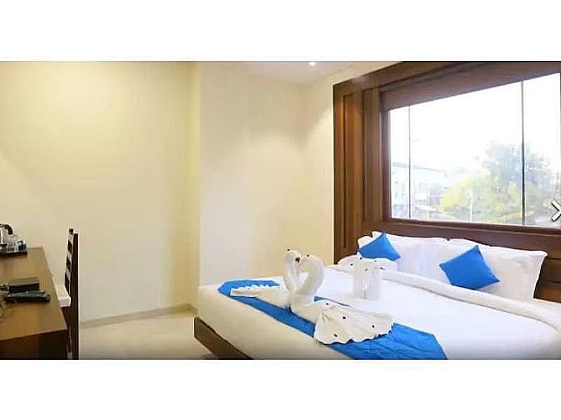 Hotel City Star Near Taj Mahal Deluxe Room 7