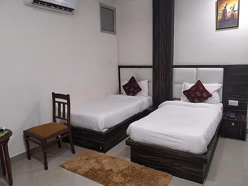 Suite Room
