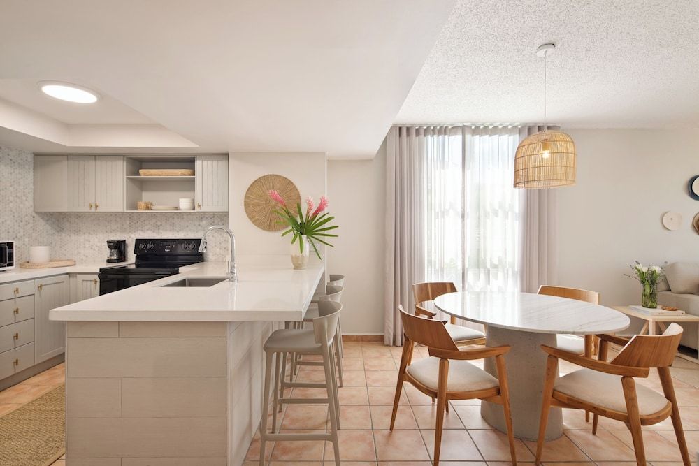 Rincon Beach Resort Suite, 1 Bedroom 3