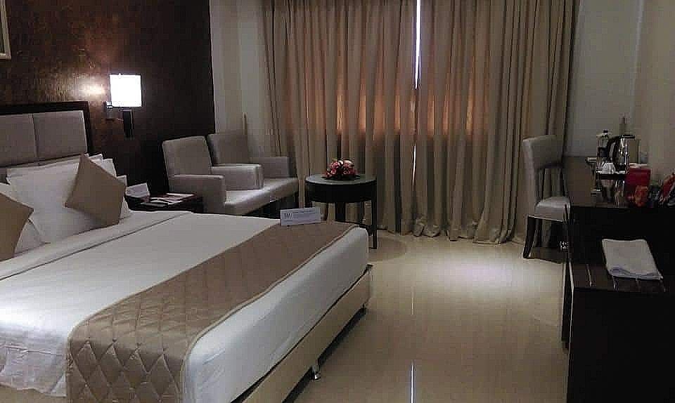 Executive Room