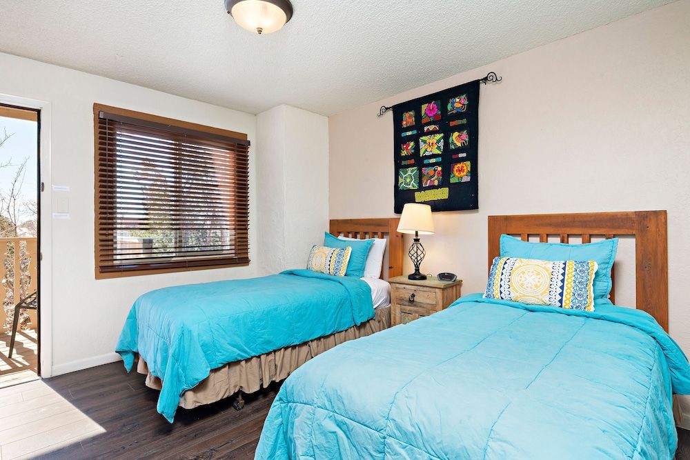 Fort Marcy Hotel Suites by All Seasons Resort Lodging 3-Bedroom Condominium 10