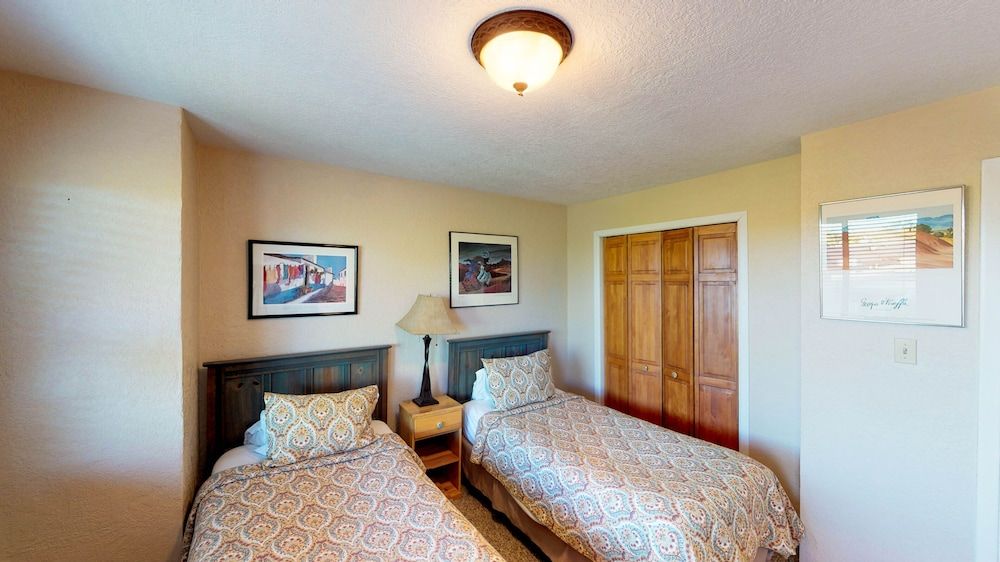 Fort Marcy Hotel Suites by All Seasons Resort Lodging 3-Bedroom Condominium 4