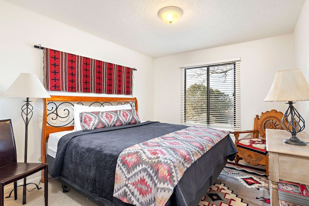 Fort Marcy Hotel Suites by All Seasons Resort Lodging 1-Bedroom Condominium 9