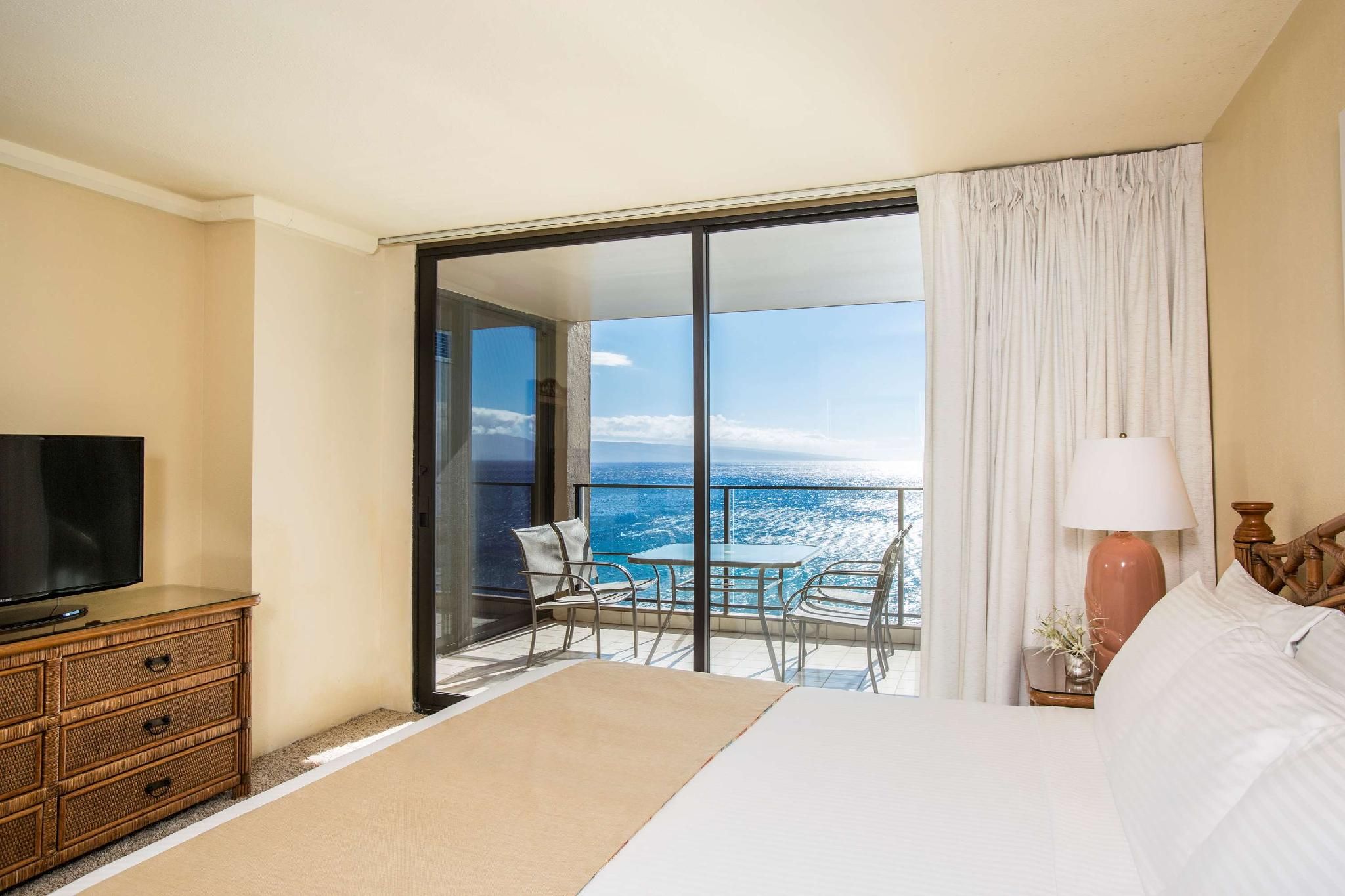 2 Bedroom Ocean Front Suite