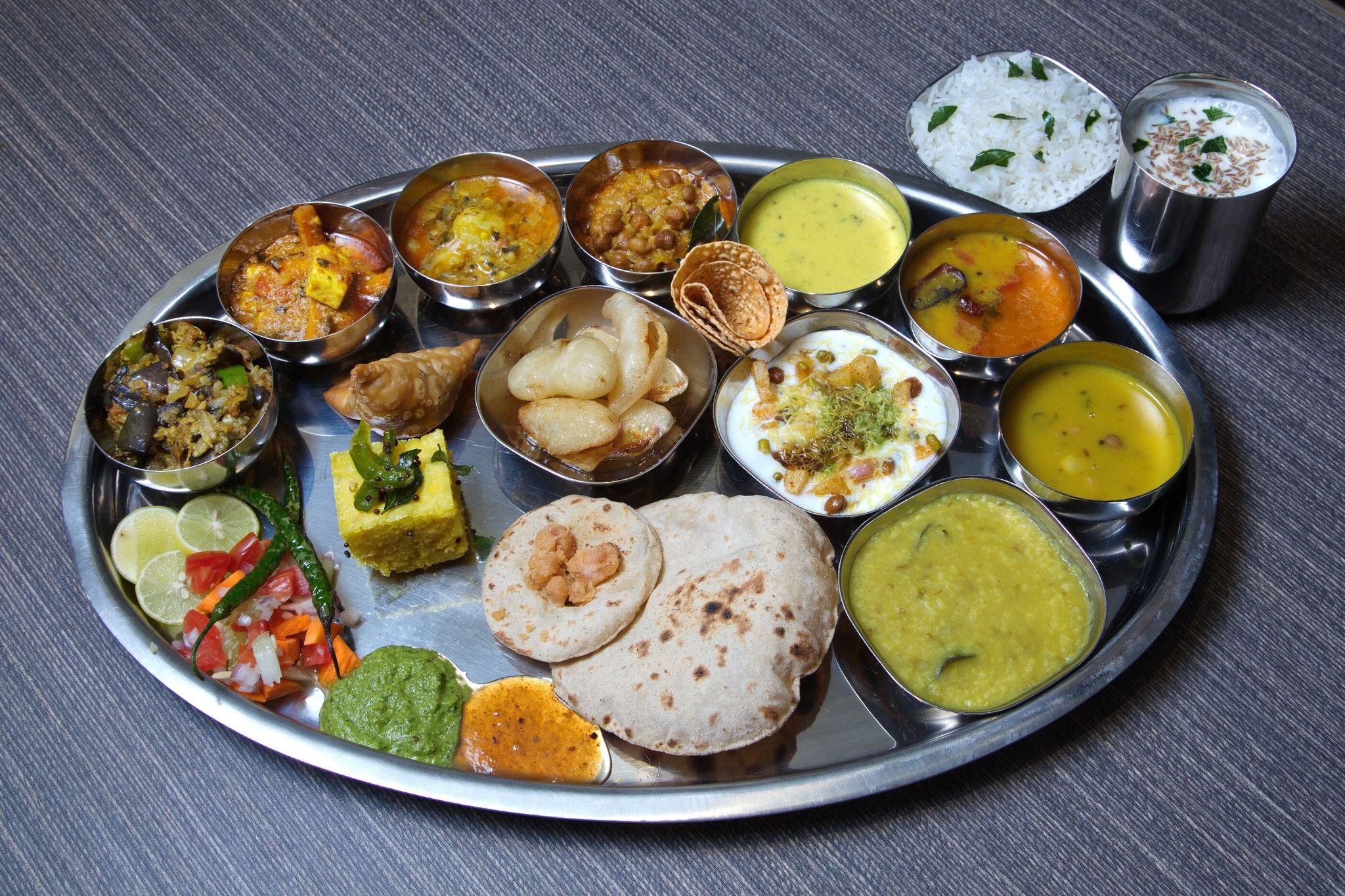 Food & Dining