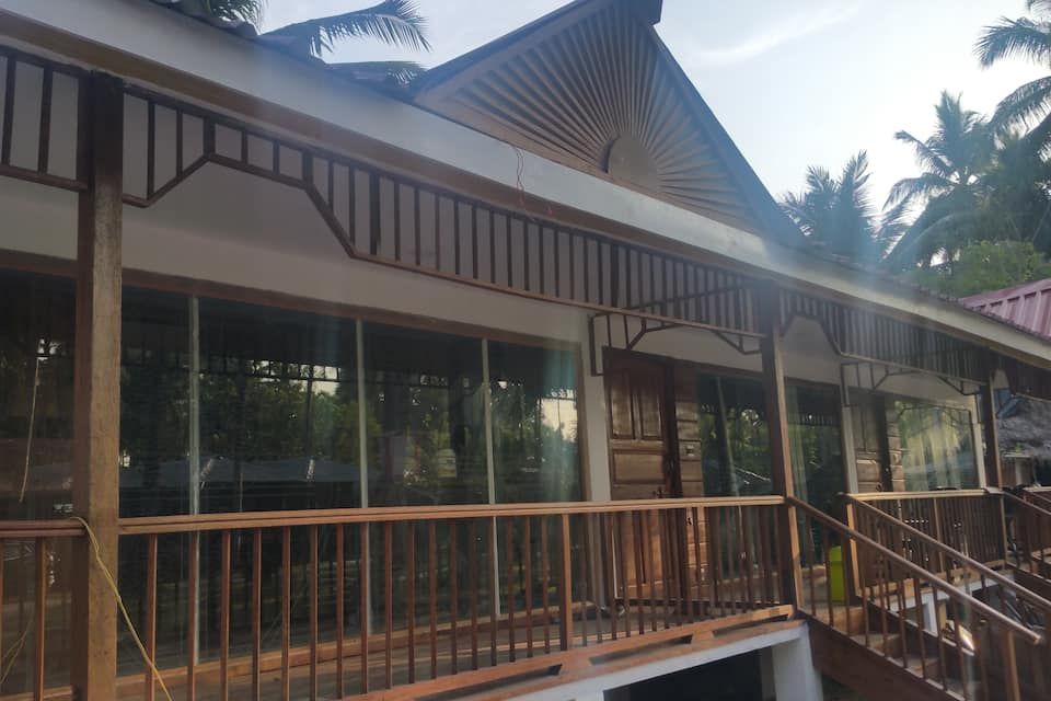 undefined Pellicon Beach Resort 6