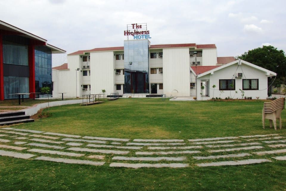 undefined The Highness Hotel