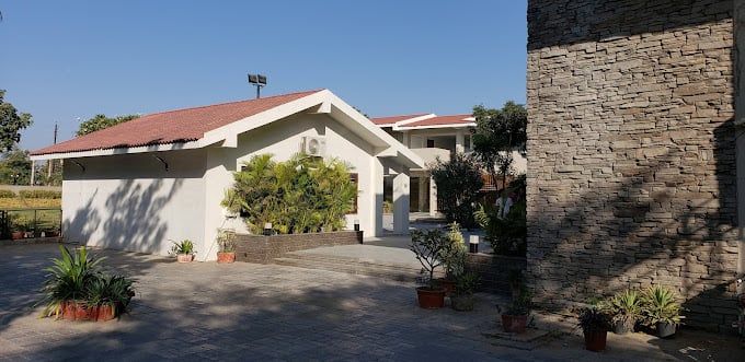 undefined The Highness Hotel 8