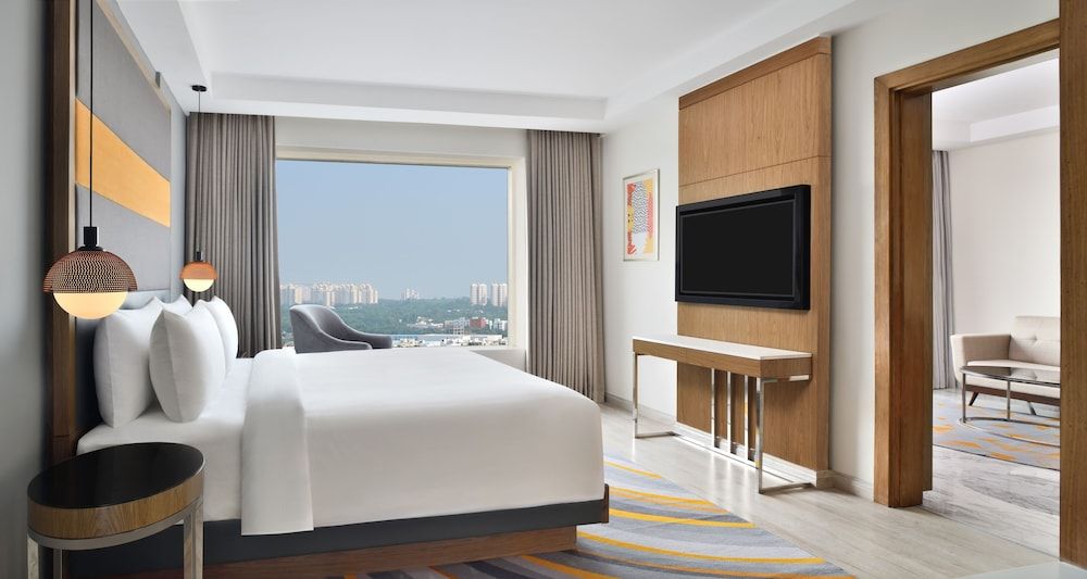 undefined Le Meridien Hyderabad 8