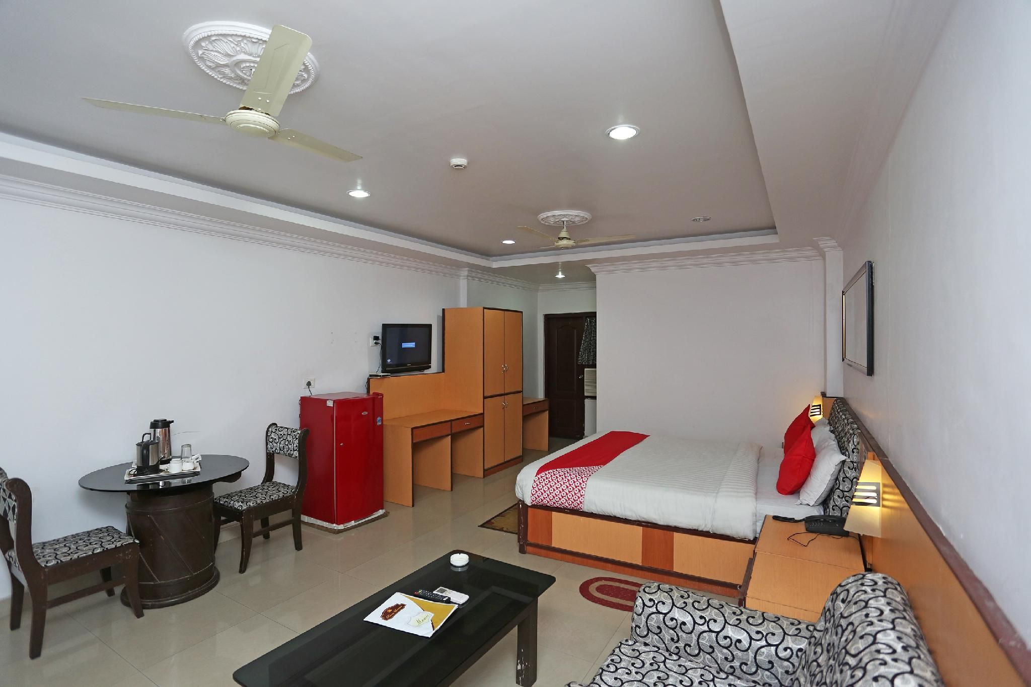 Collection O Hotel Durga Classic Double or Twin 3