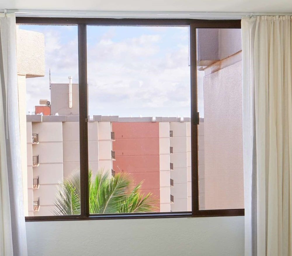 Suite (1 Bedroom)