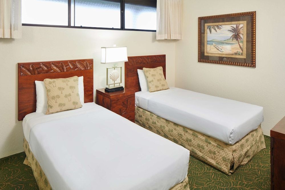 Suite (2 Bedroom)