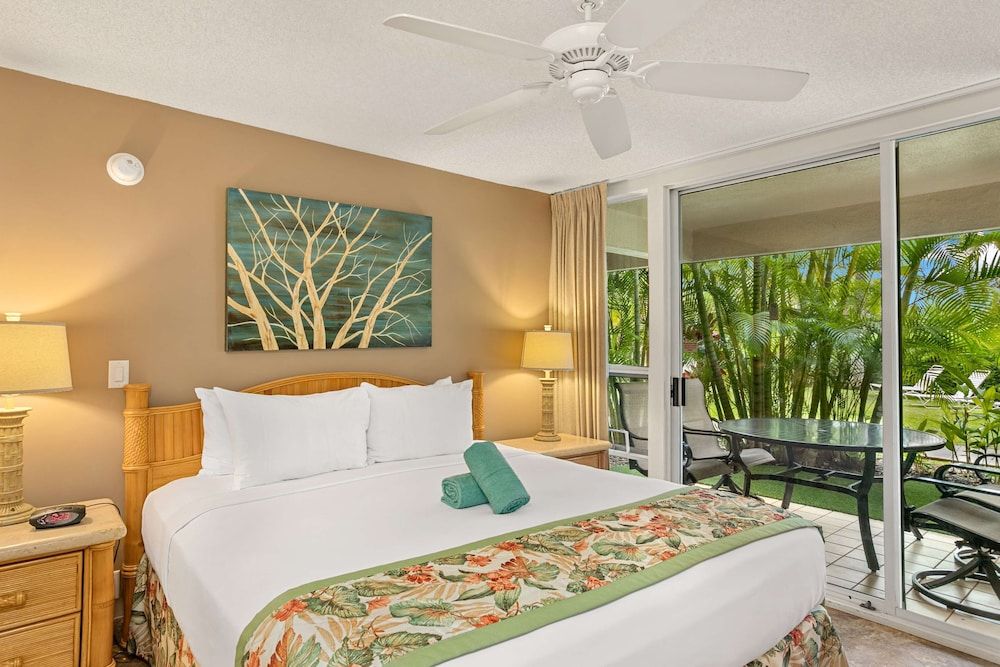 1 Bedroom Deluxe Suite