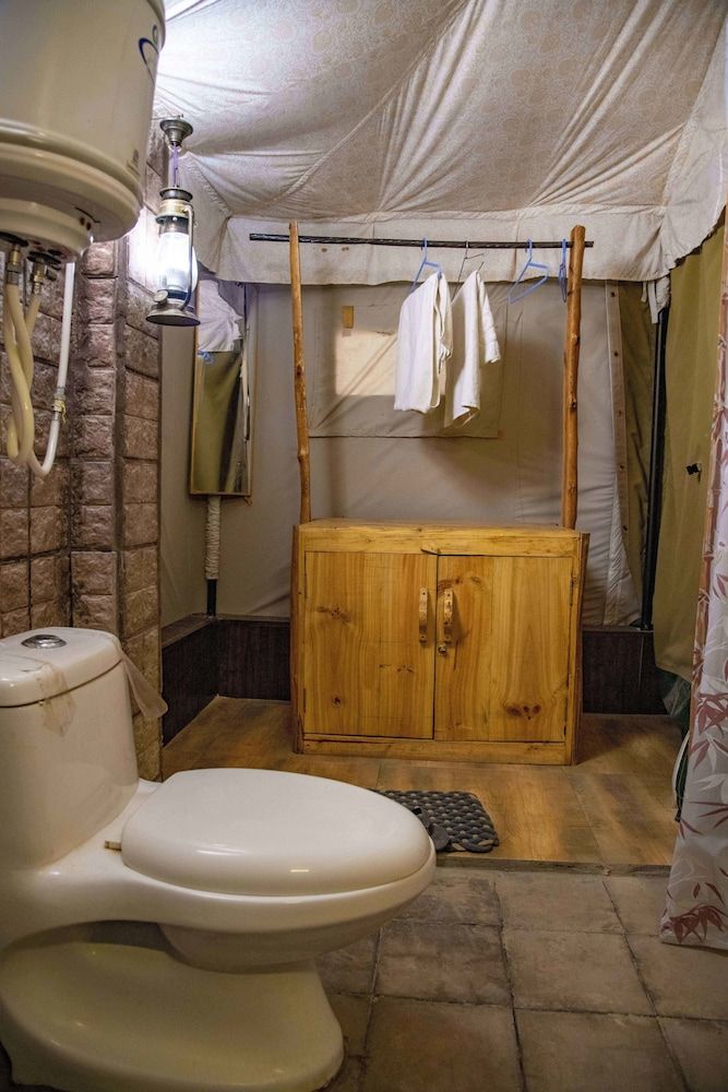 Greetoe Camp Panna Luxury Tent, 1 Queen Bed, Smoking 3