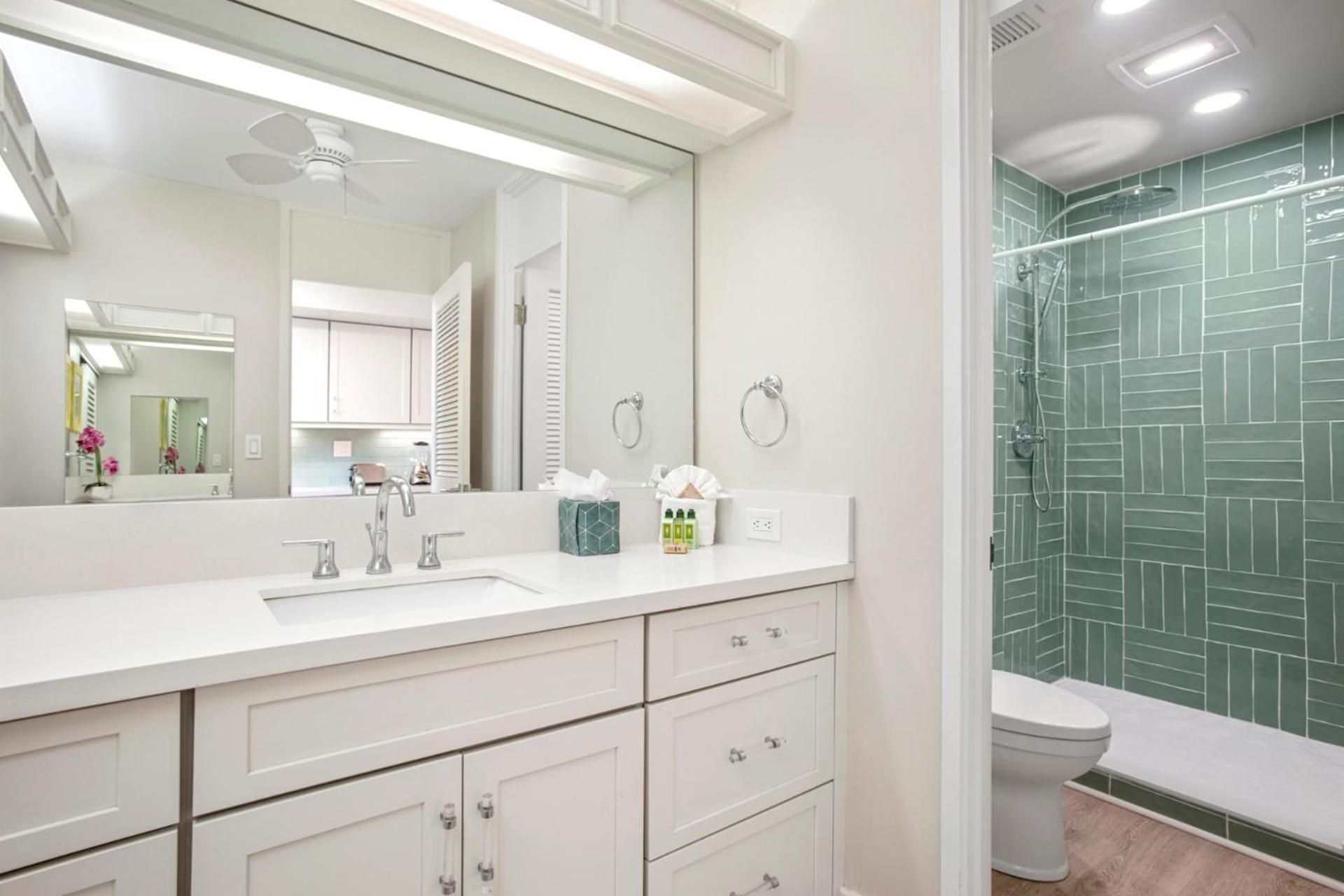 KBM Resorts FREE CAR Maui Kaanapali Villas Renovated Studio Near Beach Central A/C MKV-B247