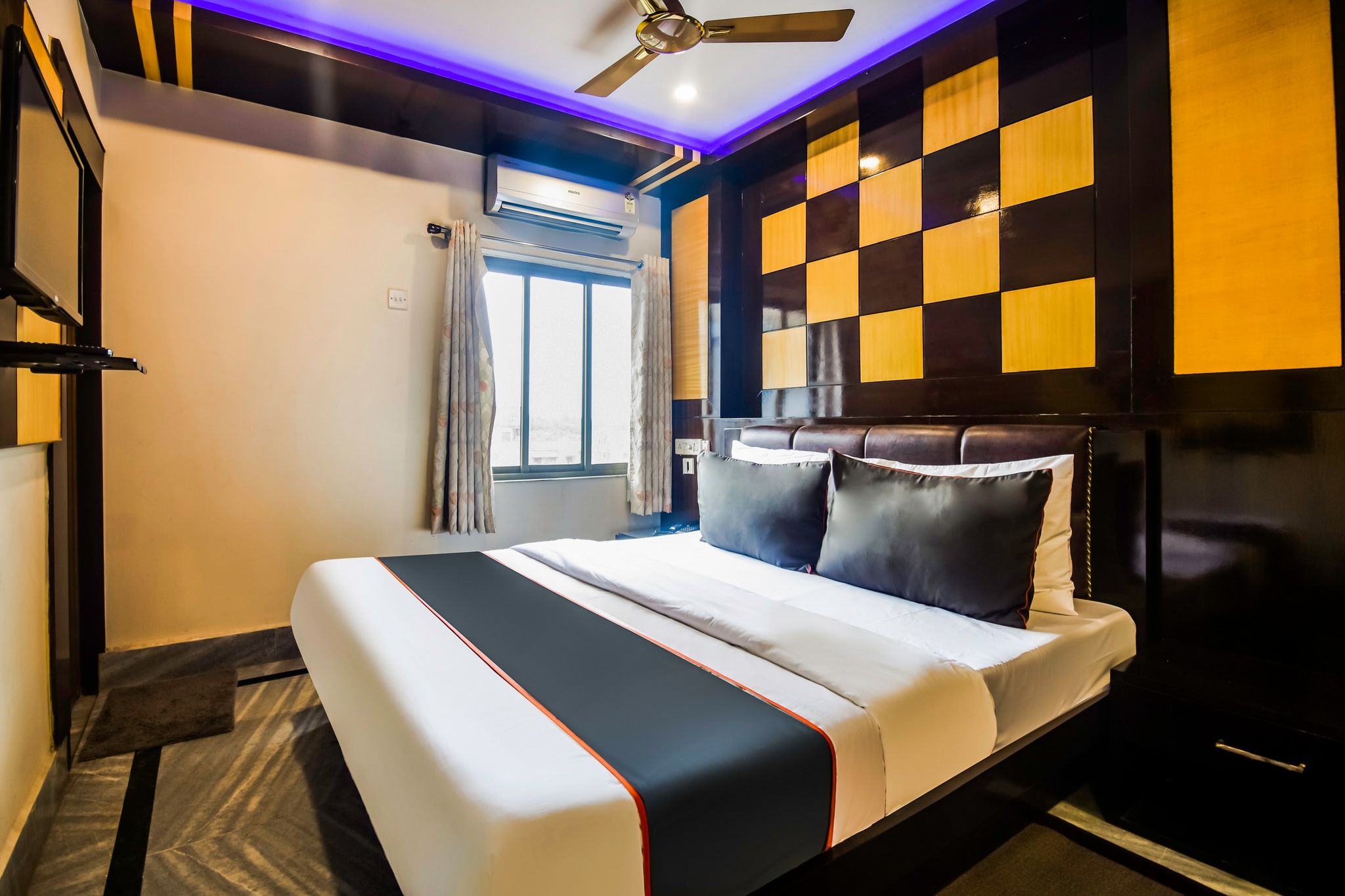 Super Collection O Meera International Classic Room 17