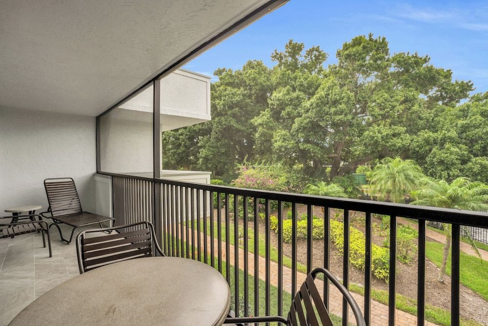 Standard Condo, 2 Bedrooms, Lanai