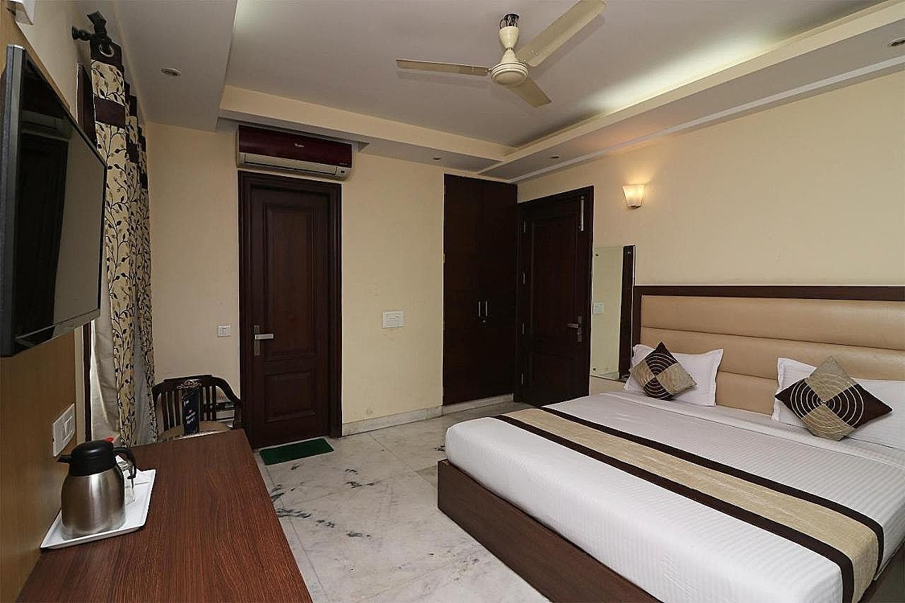 Hotel O South Paradise Classic 5