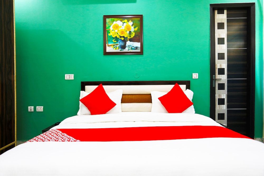 OYO 9382 Sweet Homes Double Room