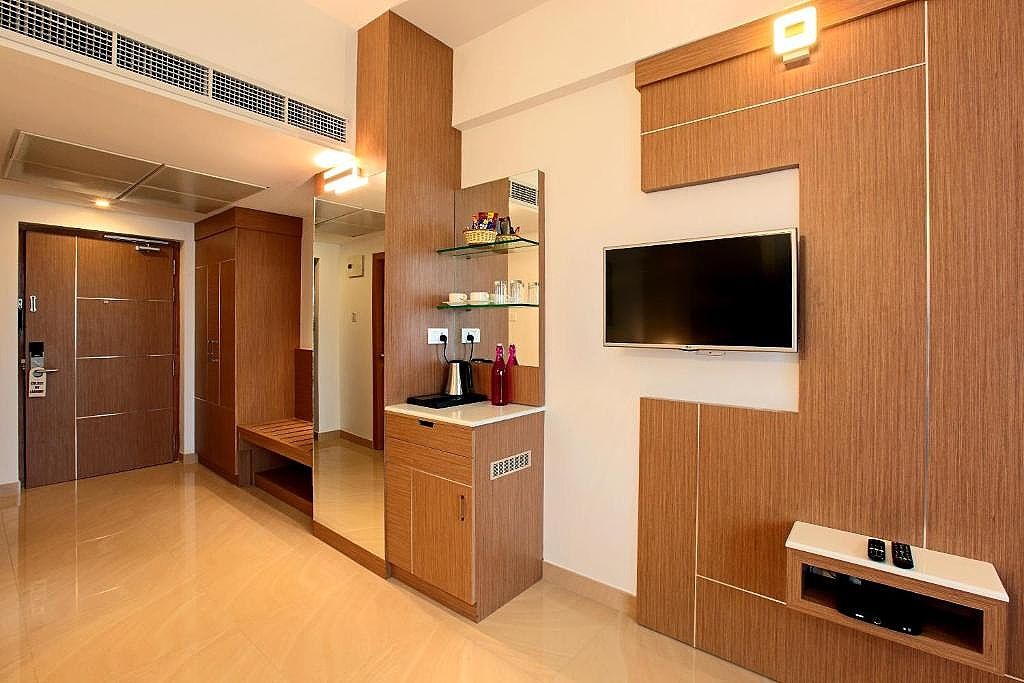 TRIBUTE ROYALE Deluxe Room 8