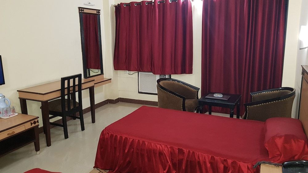 Hotel Sriyash Regency Executive Room 15