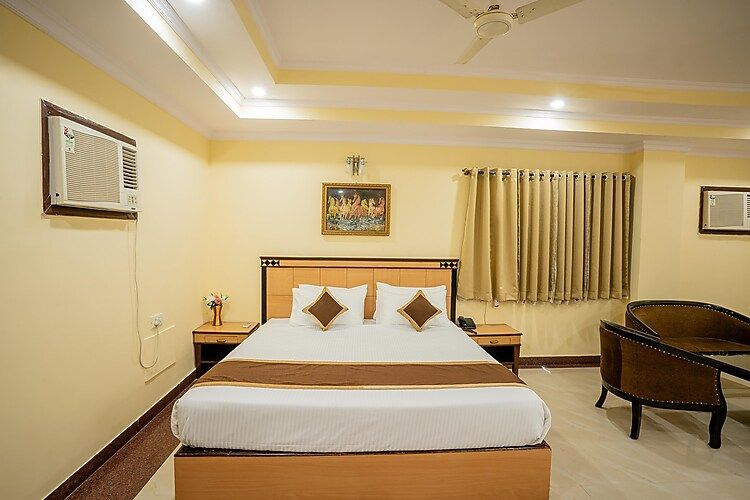 Maharaja Suite