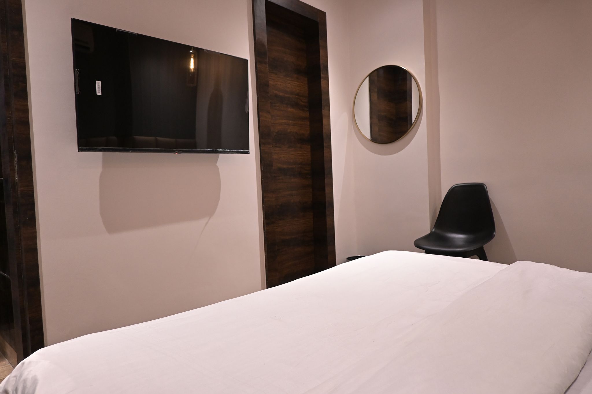 Hotel Platinum Inn Executive Room 6