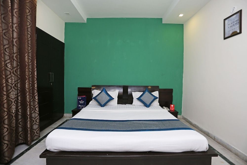 OYO 9720 Home Stay Virat Residency Double or Twin Room 5