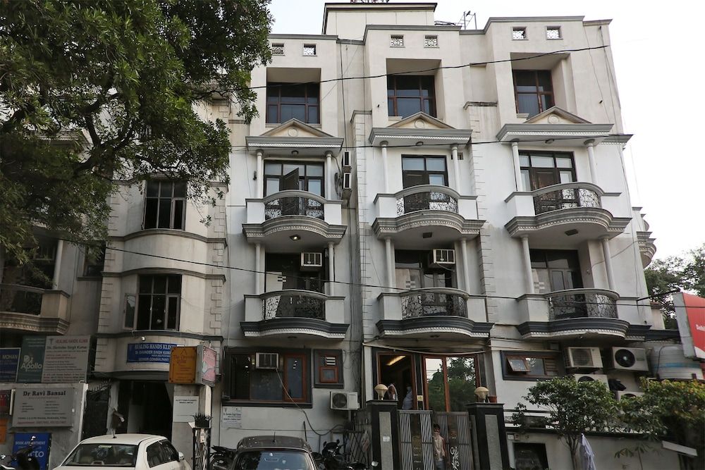 OYO 9720 Home Stay Virat Residency