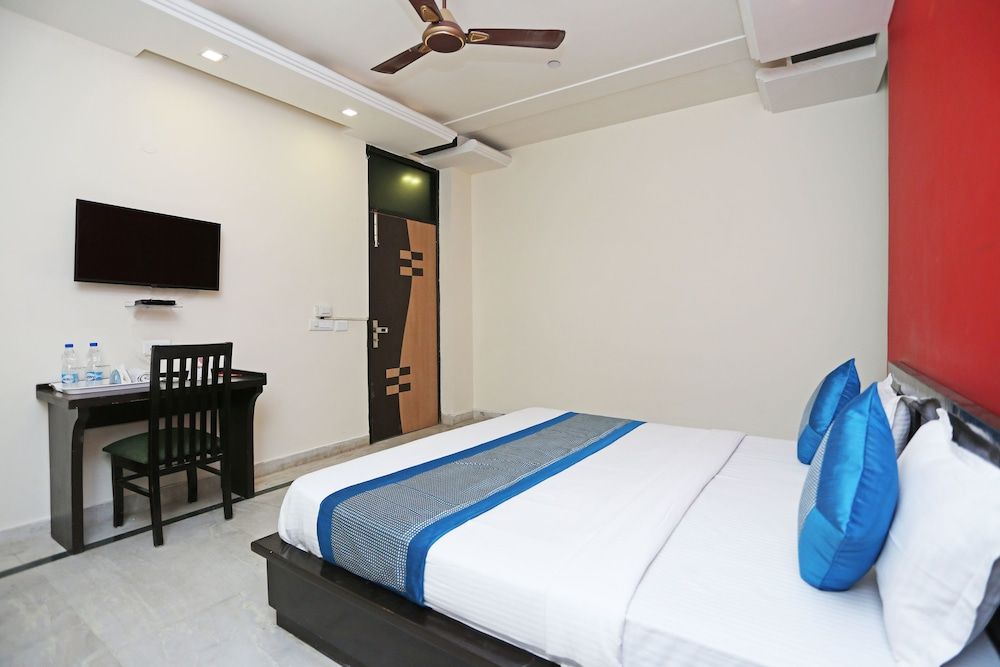 OYO 9720 Home Stay Virat Residency Double or Twin Room 10