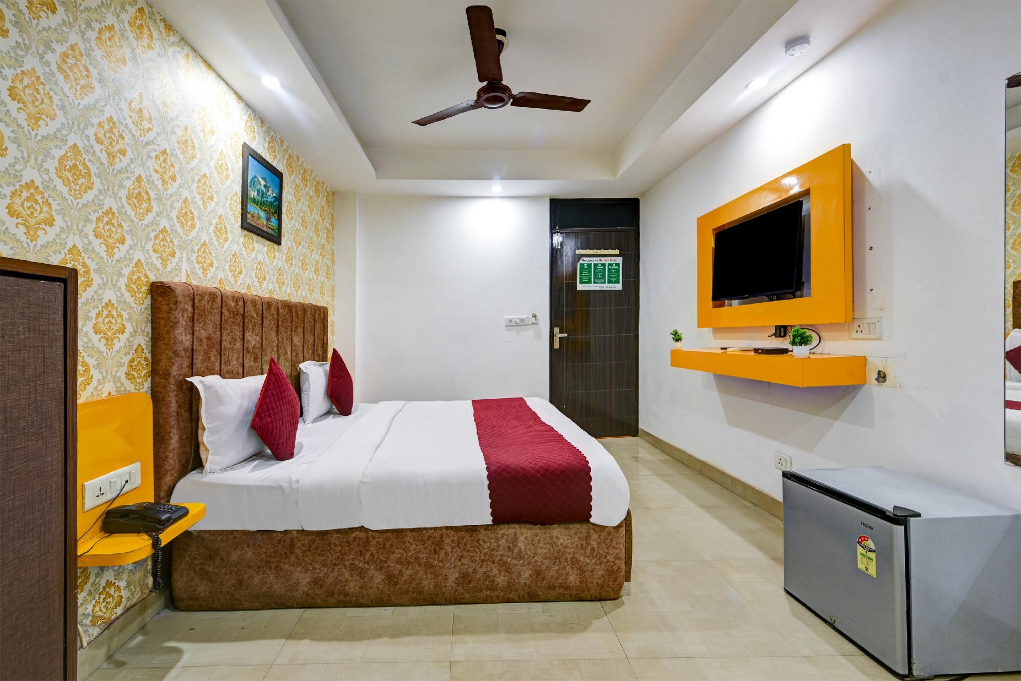 Prime Deluxe King Room