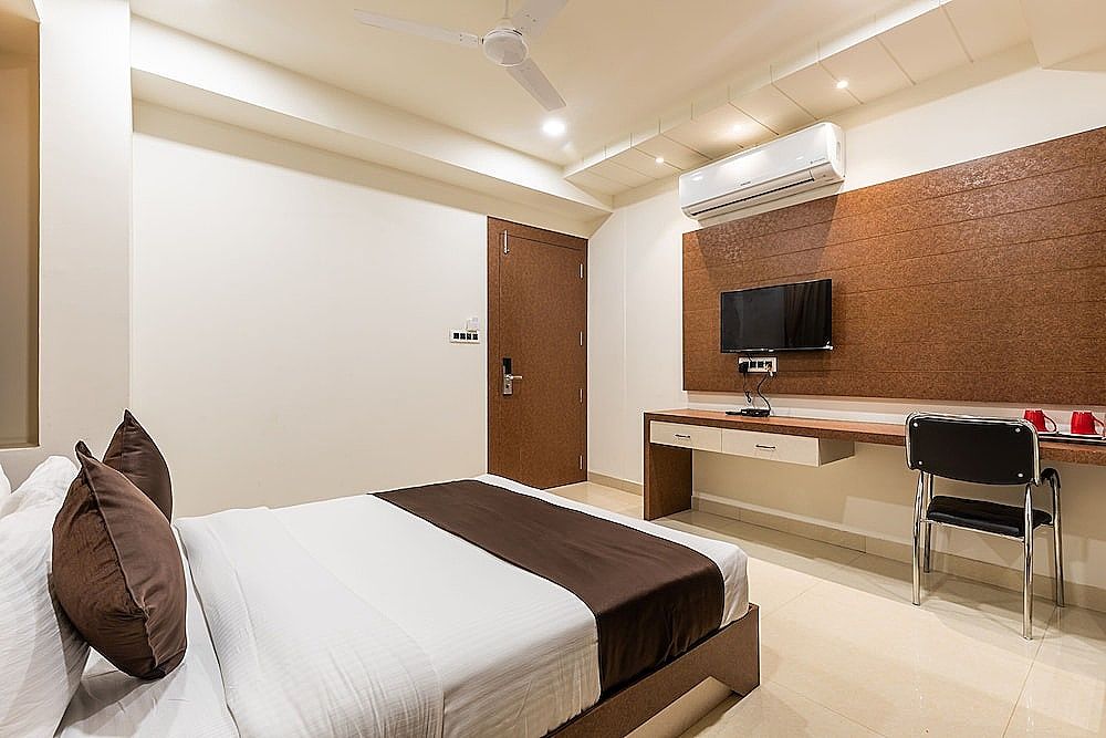 The Grand Shaurya Deluxe Room 11