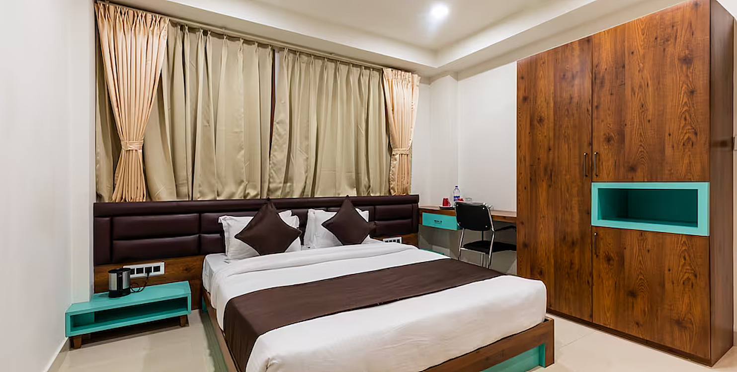 The Grand Shaurya Deluxe Room 6