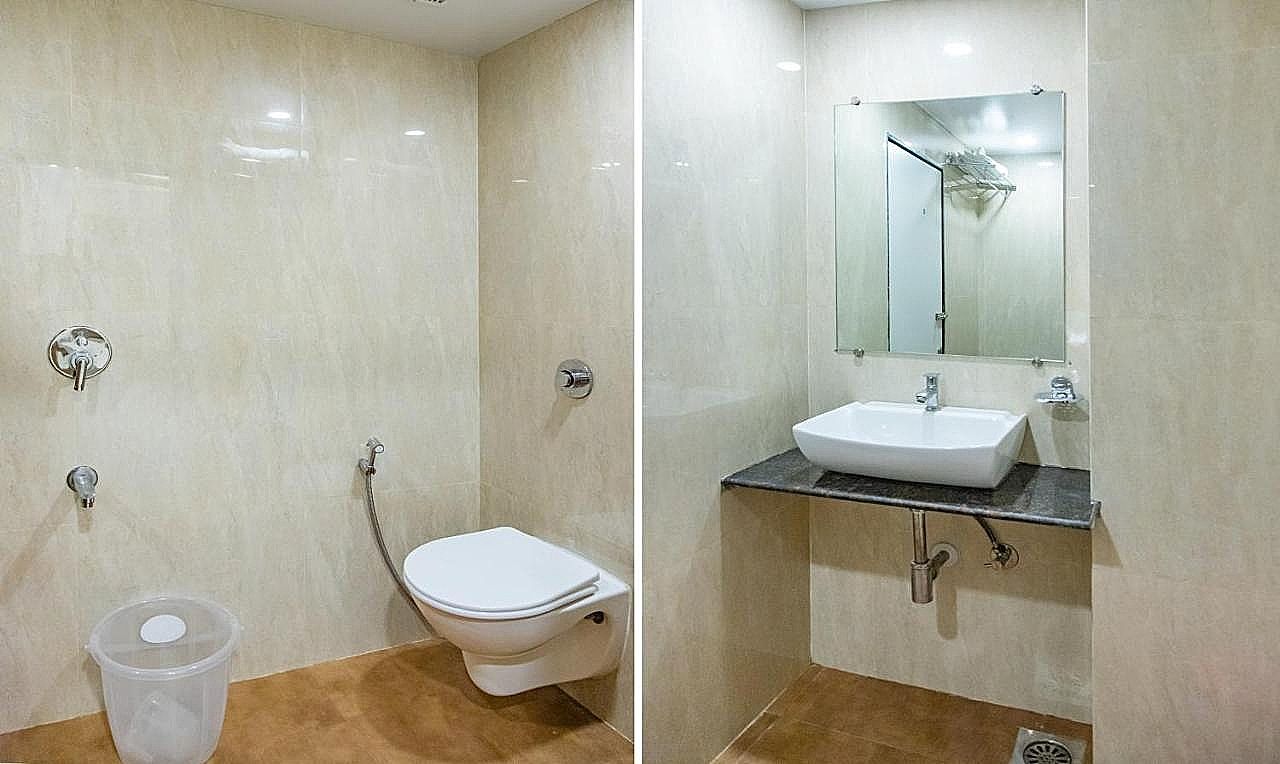 Hotel Hometown Deluxe Double Room 9