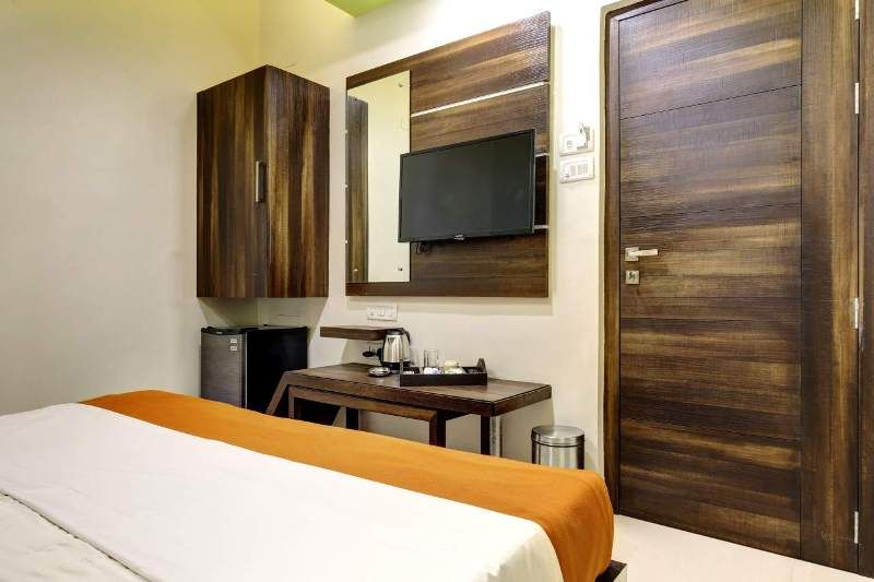 Hotel Lonavla Super Deluxe - Non AC 5