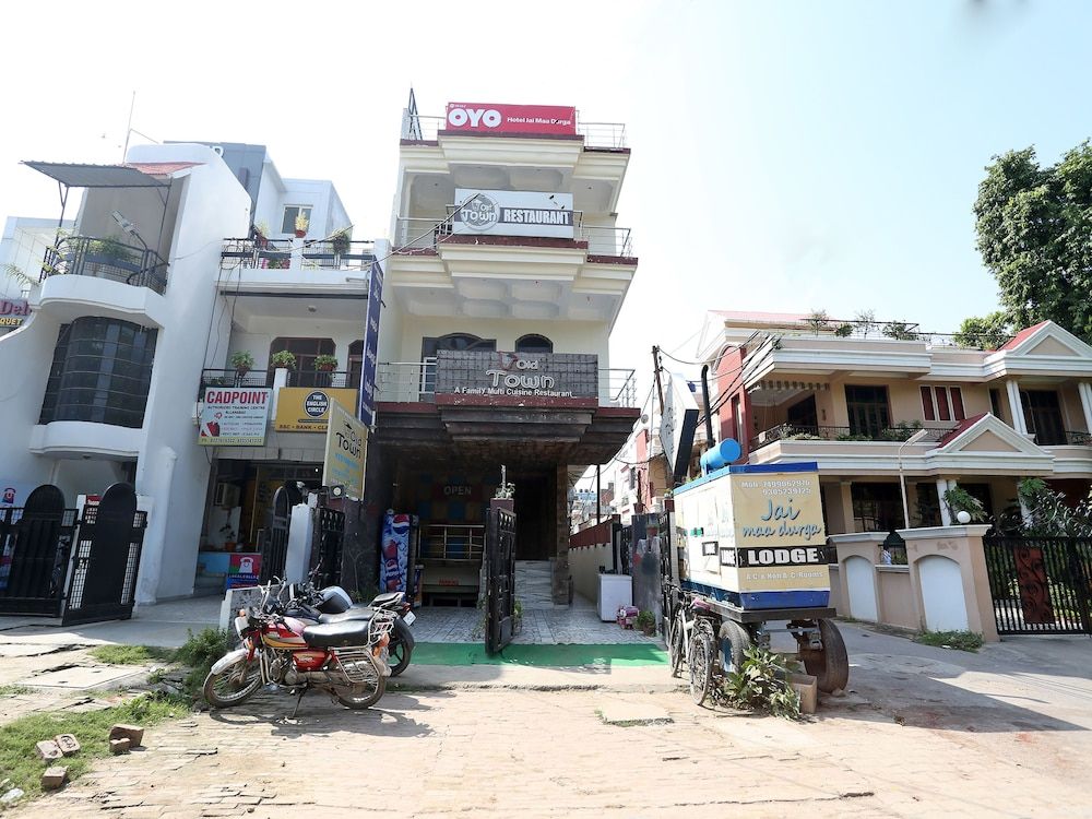 undefined OYO 18362 Hotel Jai Maa Durga