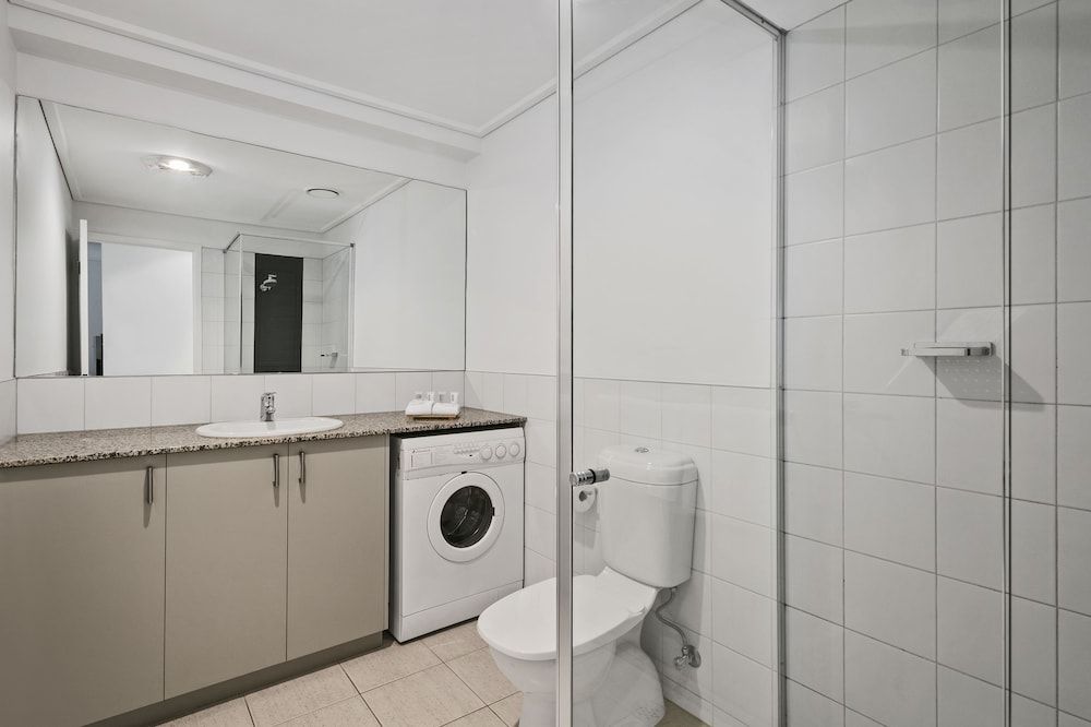 Quest Jolimont Two Bedroom Apartment 5