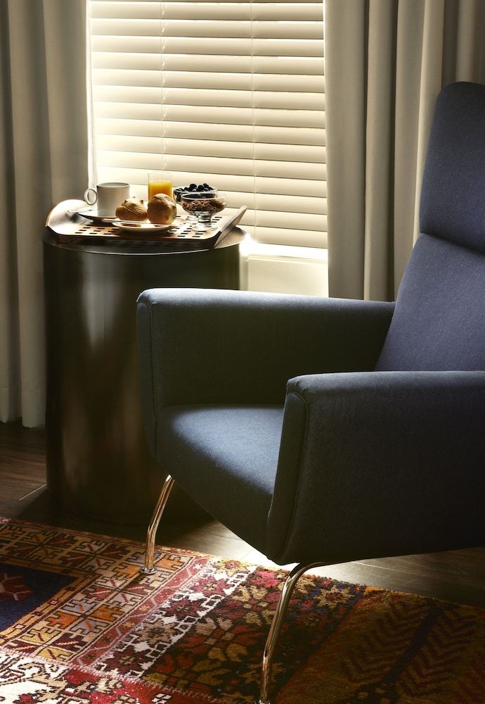 Hotel Zetta San Francisco Room, 1 King Bed 6