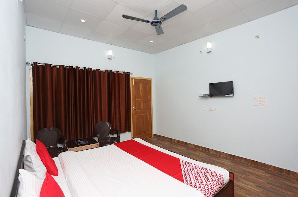 undefined OYO 19775 Sunita Mount View 5