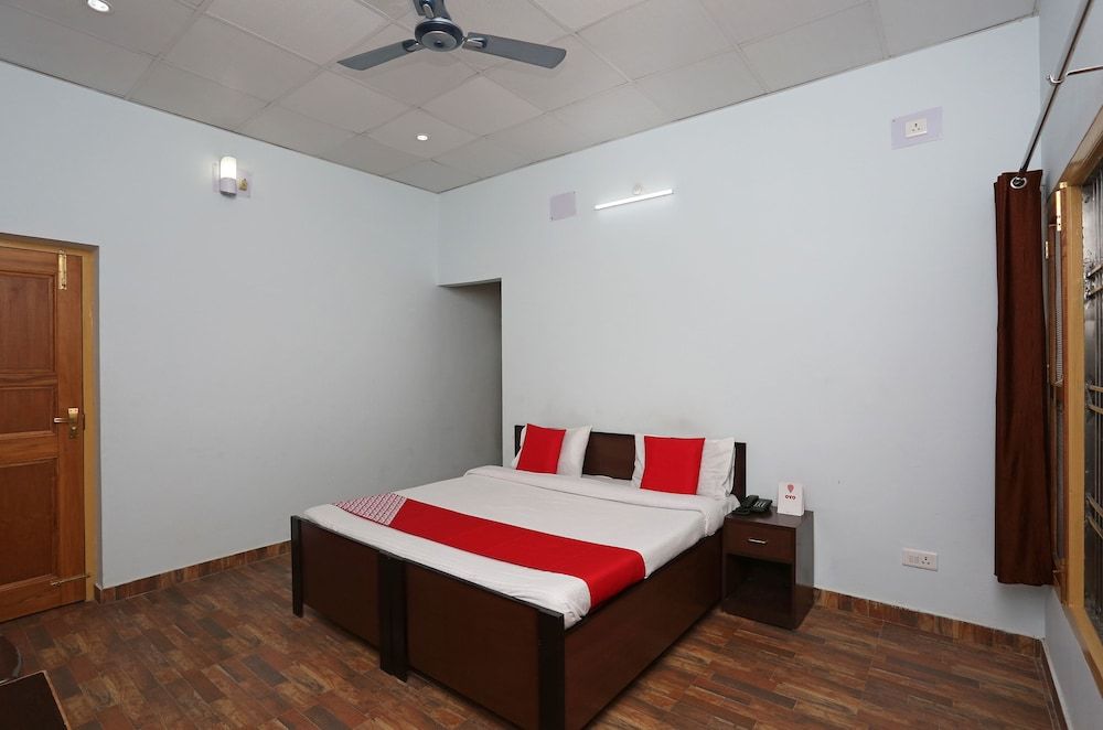 undefined OYO 19775 Sunita Mount View 9