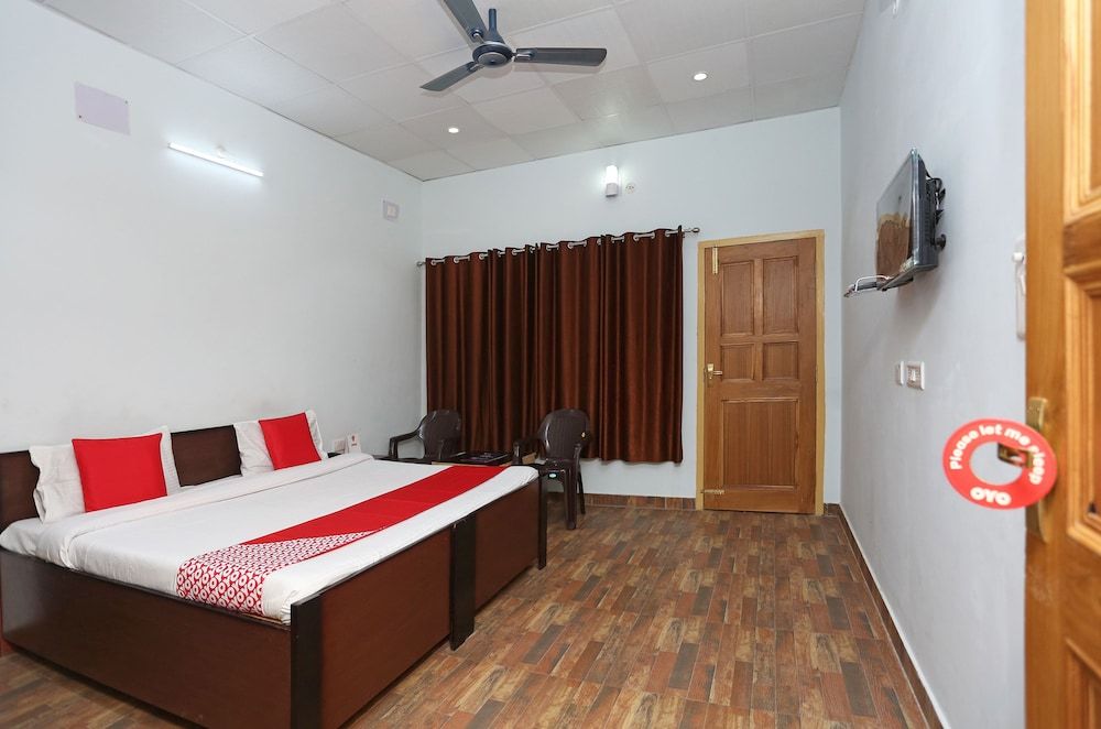 OYO 19775 Sunita Mount View Double or Twin Room 9