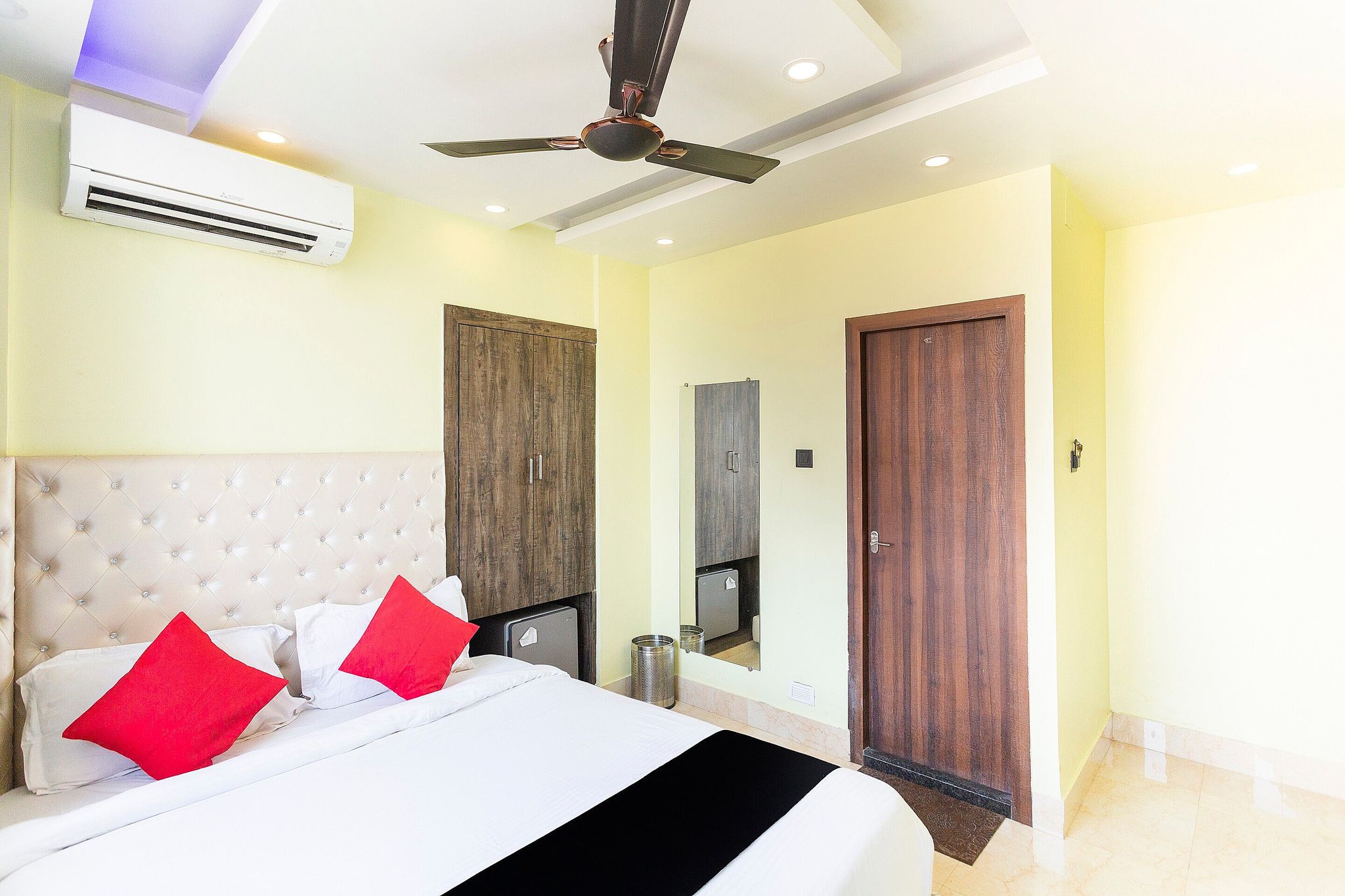 Hotel O Aspiring Inn Jyotirindra Nandi Metro Station Classic 8